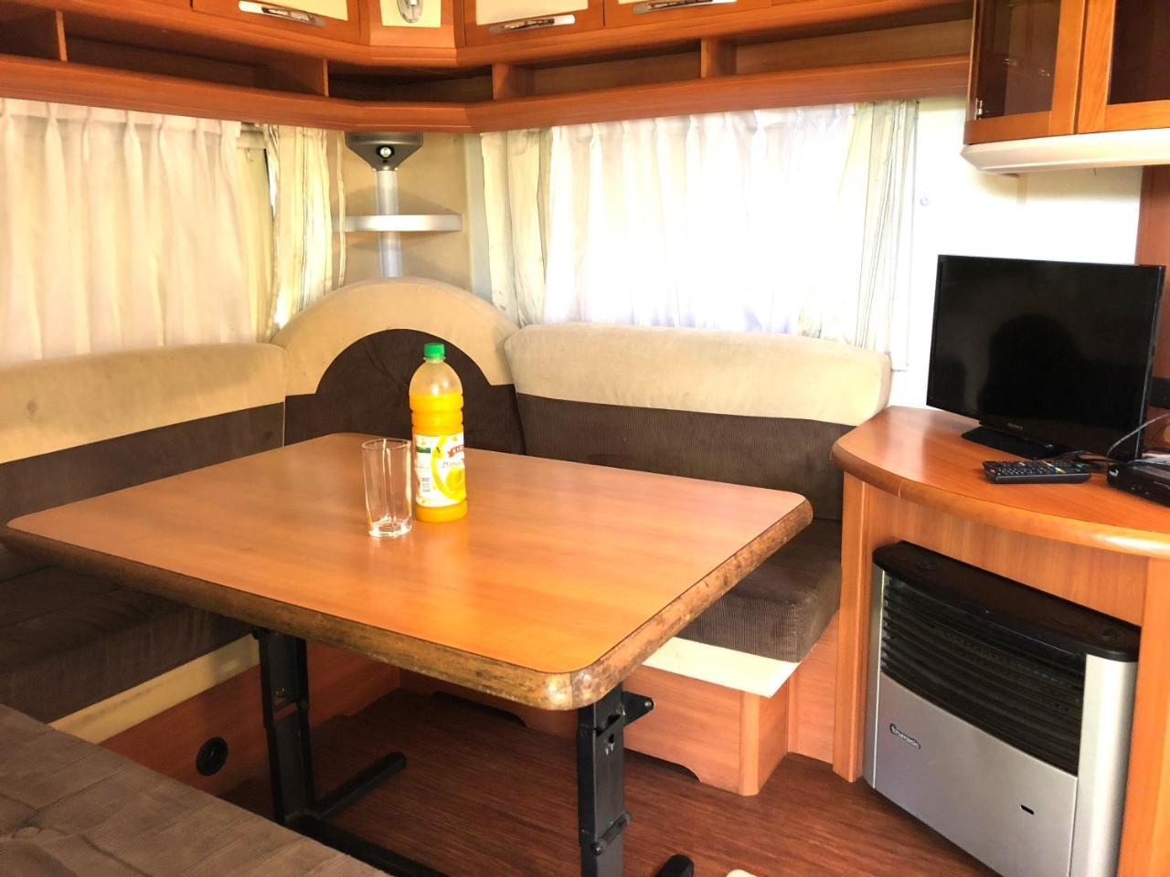 Go Outdoors Caravan Park Нувара-Элия Экстерьер фото