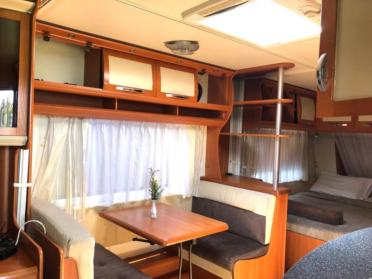 Go Outdoors Caravan Park Нувара-Элия Экстерьер фото